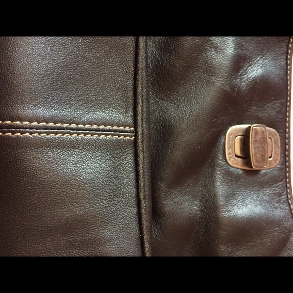 Black leather purse by The Sak - Picture 2 of 4